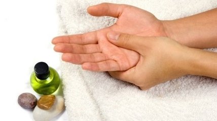 Как самостоятельно делать массаж рук