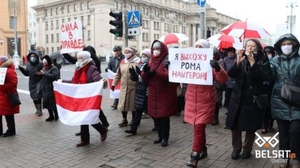 На "марше мудрости" в Минске силовики Лукашенко избивали пенсионеров и медиков (фото, видео)