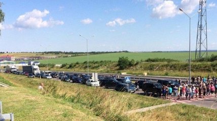 На украинско-польской границе очередей автотранспорта больше нет