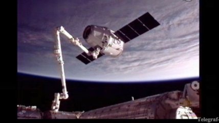 Корабль Dragon может привезти астронавтам МКС мороженое