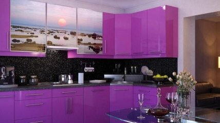 Стильний варіант кухні у фіолетових тонах (Фото)