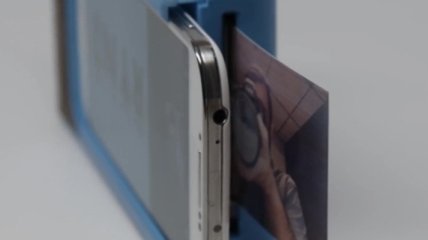 Изобретен кейс, превращающий смартфон в Polaroid 