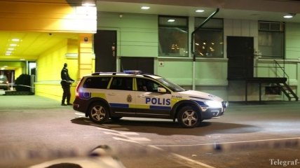 На улицах Швеции люди в костюмах клоунов стали нападать на прохожих