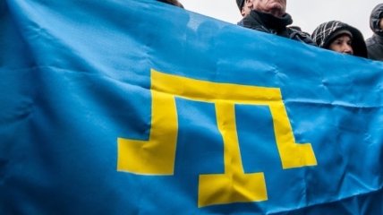 Поддержка крымских татар: в Петербурге прошла акция