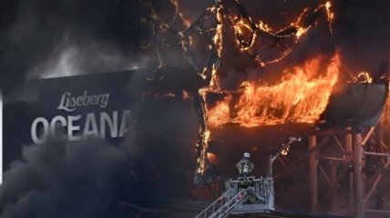 "Здание уничтожено полностью": в Швеции мощно взорвался крупнейший аквапарк страны (видео)