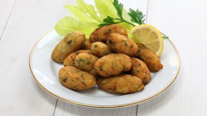 Картофельные крокеты с брюссельской капустой