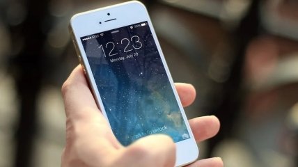 Apple виплатить $500 мільйонів власникам старих iPhone