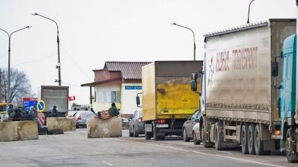 РФ ввела новые ограничения на транзит украинских товаров