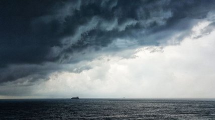 Шторм, дощі і похолодання: погода в Одесі на тиждень