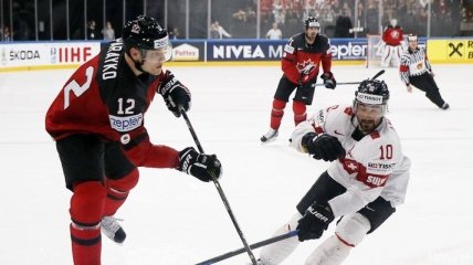 ЧМ-2017 по хоккею: Германия разбила Италию, Канада подарила победу Швейцарии