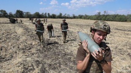 Штаб АТО: Ситуация на Донбассе обостряется, ранены 8 бойцов