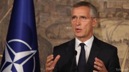 Столтенберг: НАТО должно оказывать больше помощи Украине