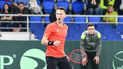 Стаховский разгромил Стипича на турнире в Сербии