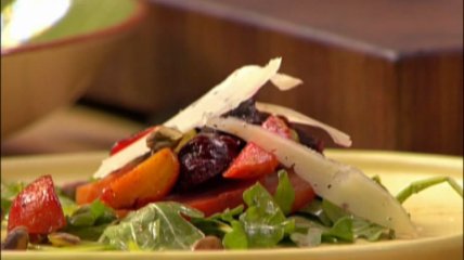 Салат из запечённой свеклы