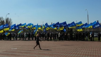"Регионалы" 16 апреля на Донбассе созывают съезд депутатов 