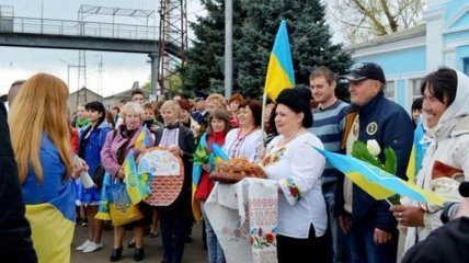 Ко Дню Святого Николая поезд "Трухановская Сич" привезет подарки на Донбасс