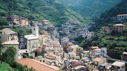 Итальянские деревушки, которые притягивают туристов со всего мира (Фото)