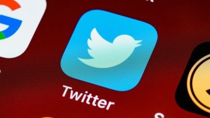 "Необычный год": прибыль Twitter за четвертый квартал превзошла ожидания аналитиков  
