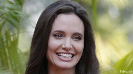 СМИ: Анджелина Джоли "положила глаз" на Дэвида Бекхэма