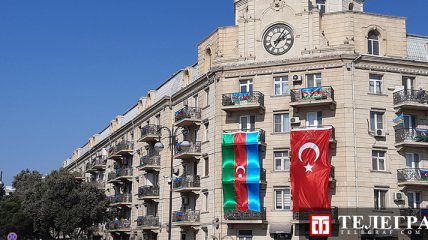 Проблеми з інтернетом і загальна ейфорія: що відбувається в Баку на тлі війни за Нагірний Карабах