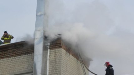 В Чернигове горела фабрика "Аврора"