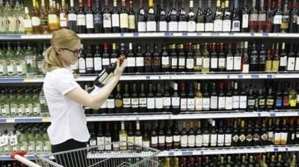 Верховная Рада разрешила ограничивать продажу алкоголя 