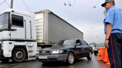 Автодорогу "Ивано-Франковск–Бучач–Тернополь" перекрыли до 12 мая