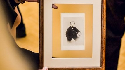 Утраченное фото украинского поэта и художника выставлено в Национальном музее Тараса Шевченка