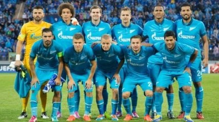 "Зенит" вышел в групповой раунд Лиги чемпионов