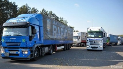 40 грузовиков гумпомощи из Германии уже разгружены
