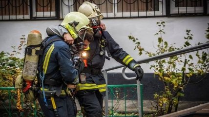 В результате пожара в авто на Прикарпатье погиб двухлетних ребенок