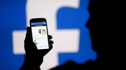 Facebook обвинили в прослушивании