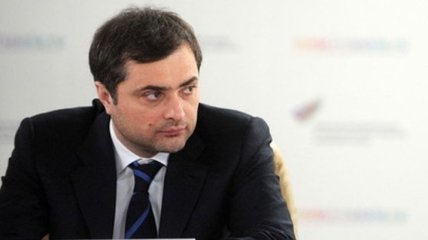 Разведка: Сурков на Донбассе обсуждал возобновление боевых действий