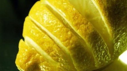 Как можно использовать лимон для красоты и здоровья?