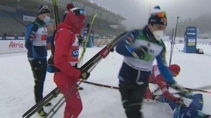 Российский лыжник ударил соперника палкой, а затем снес целую сборную (видео)