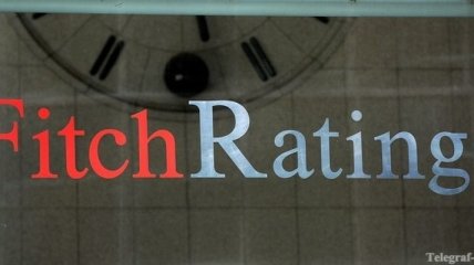 Fitch понизило прогноз рейтинга России до негативного