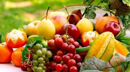 Употребление большого количества фруктов способствует ожирению