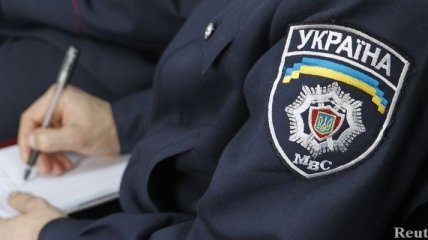 Неизвестные в масках разгромили компьютерный клуб в центре Киева 