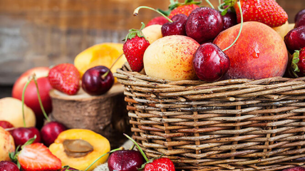 Солодкі літні фрукти можуть становити небезпеку
