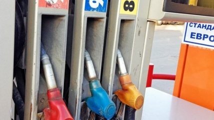 Як вплинуло зниження вартості нафти на на АЗС України?