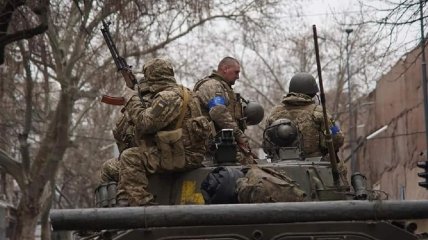 Украинские защитники защищают земли Родины