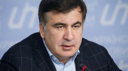 Саакашвили получил документы о лишении гражданства еще 2 октября, утверждают в АП
