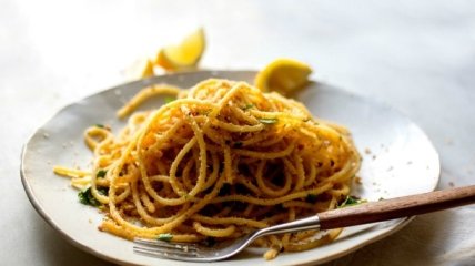 Рецепты работающей мамы: 5 соусов для спагетти