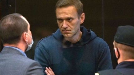 "Прошу пустить врача или дать лекарства": Навальный из тюрьмы сообщил о серьезных проблемах со здоровьем