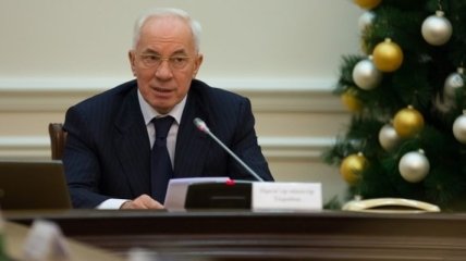 Азаров подвел итоги 2013 года 