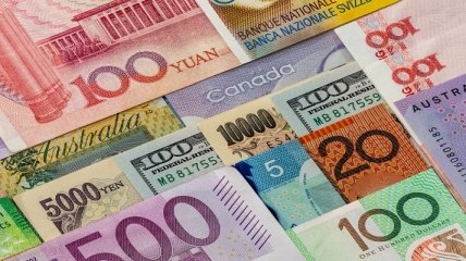 Гривня знову впала: курс валют в Україні на 26 жовтня
