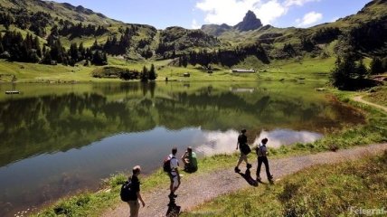 Швейцария ждет туристов осенью