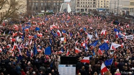 В городах Польши прошли массовые антиправительственные протесты