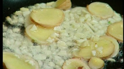 Брокколи с апельсиновым джемом