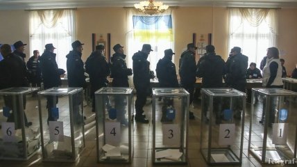 СВР предупреждает о намерении РФ использовать соцопросы в целях дискредитации выборов